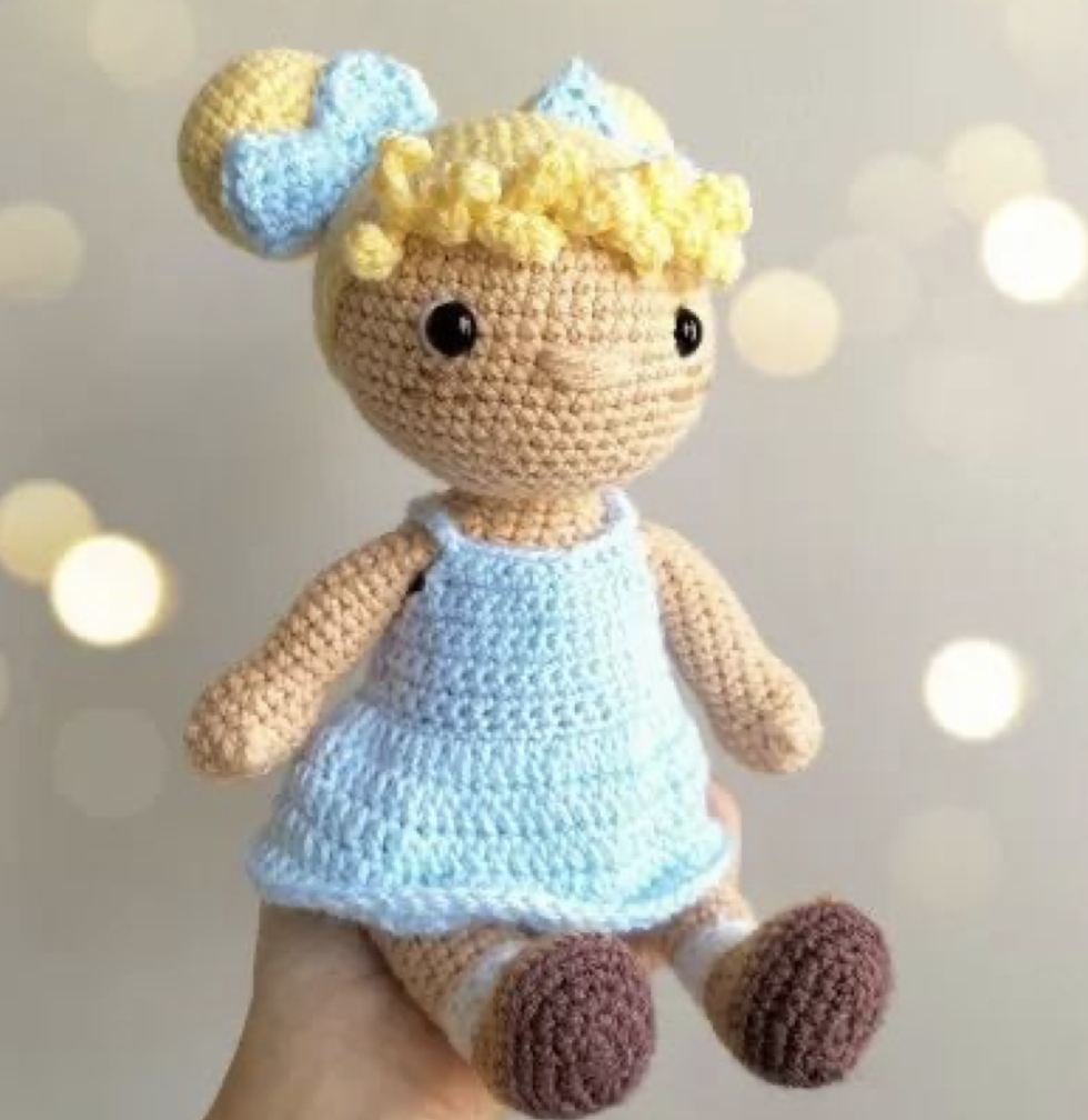 Molly Doll Pattern – FREE CROCHET PATTERN — Craftorator