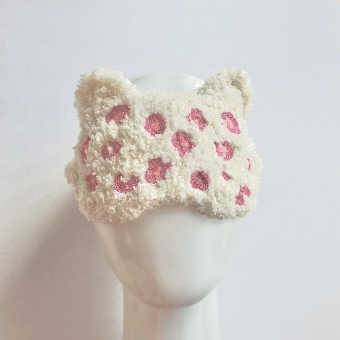 Crochet Fluffy Cat Eye Mask for Sleeping