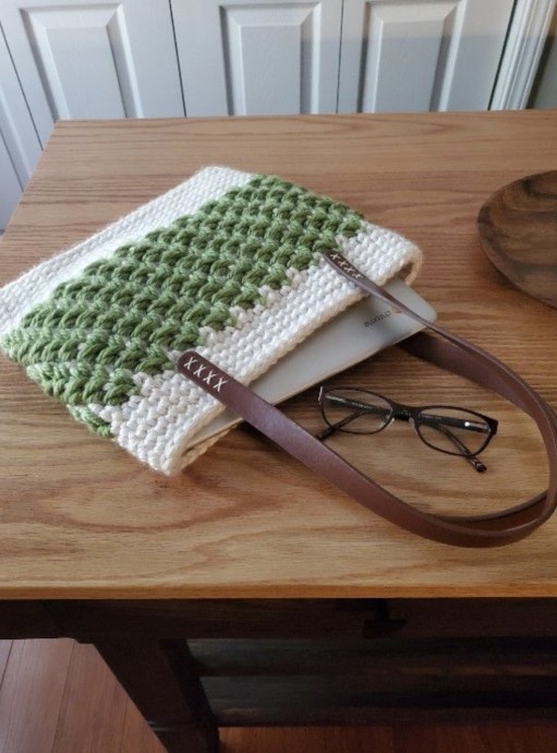 The Ivy Tote – Free Crochet Pattern