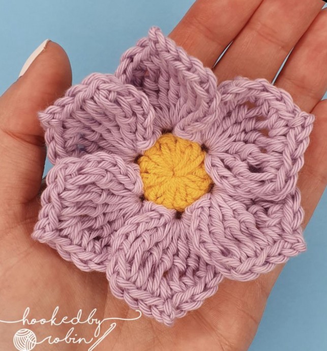 Free Olivia Flower Crochet Pattern