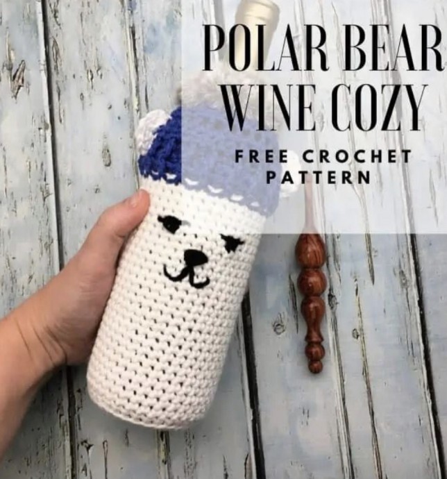 Crochet Polar Bear Bottle Cozy (Free Pattern)