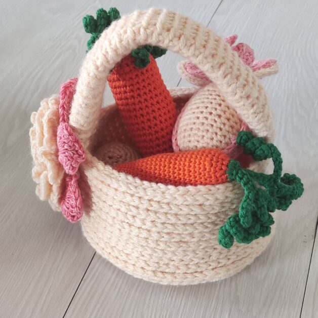 Crochet Easter Basket Pattern